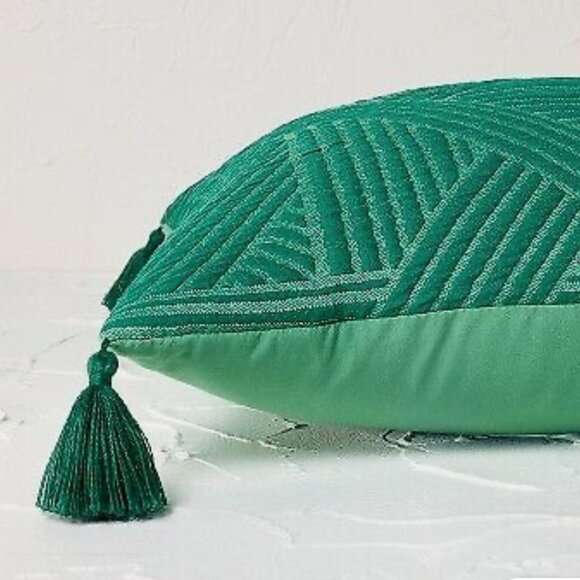 Opalhouse designed with Jungalow Decorative Bed Throw and Pillow Set Dark Green - Picture 2 of 6